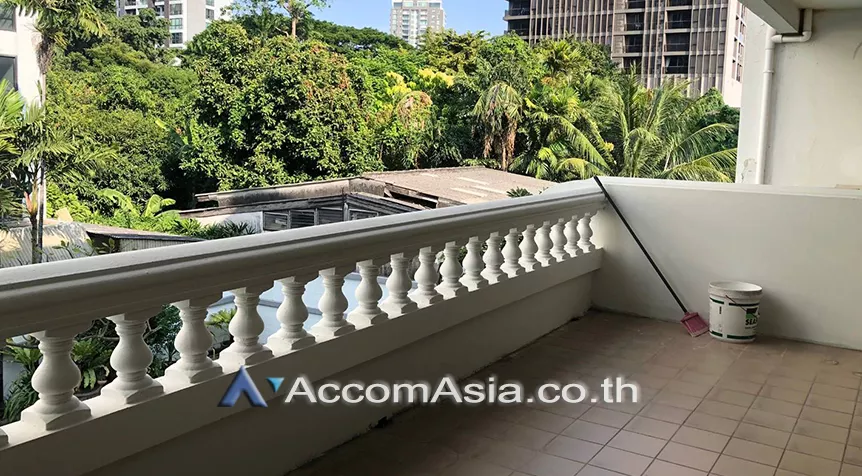 10  3 br Apartment For Rent in Sukhumvit ,Bangkok BTS Phrom Phong at Living with Private Environment   AA22728
