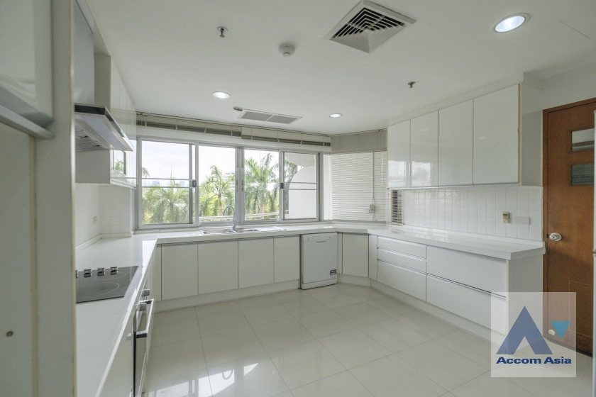 unitPet friendly |  3 Bedrooms  Apartment For Rent in Sathorn, Bangkok  near BRT Technic Krungthep (23591)