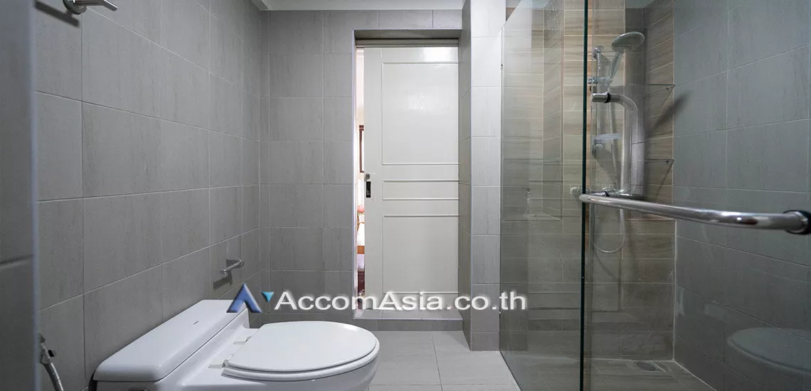 9  3 br Townhouse For Rent in Sukhumvit ,Bangkok BTS Nana AA22772
