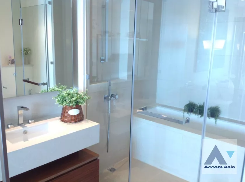 7  1 br Condominium for rent and sale in Charoen Nakhon ,Bangkok BTS Krung Thon Buri at The River Condominium AA22787