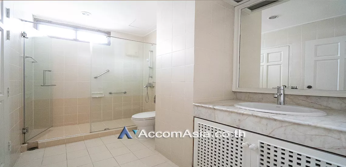 7  3 br Apartment For Rent in Sukhumvit ,Bangkok BTS Asok - MRT Sukhumvit at Family-Friendly 360 SQ.M. Residence Near Terminal 21 AA22789