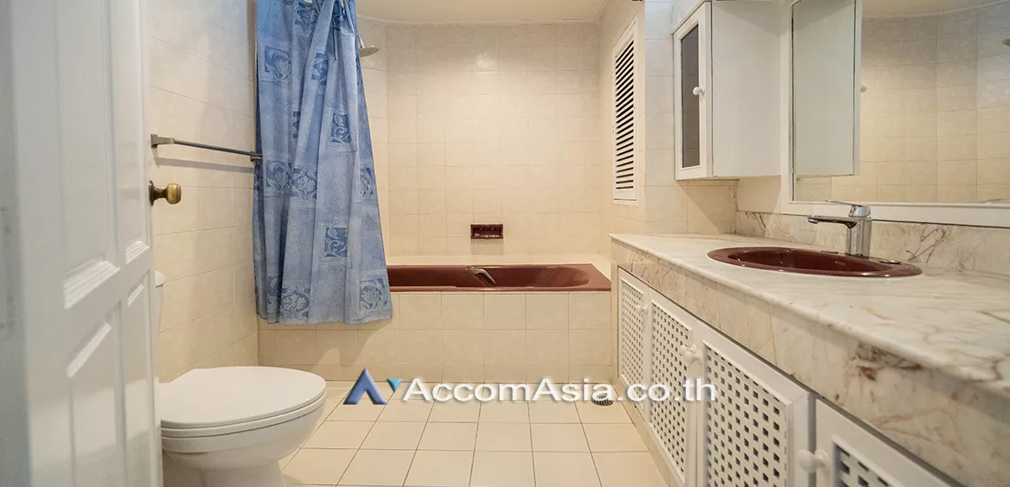 8  3 br Apartment For Rent in Sukhumvit ,Bangkok BTS Asok - MRT Sukhumvit at Perfect For Family AA22789