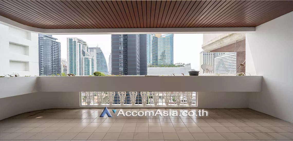  1  3 br Apartment For Rent in Sukhumvit ,Bangkok BTS Asok - MRT Sukhumvit at Family-Friendly 360 SQ.M. Residence Near Terminal 21 AA22789