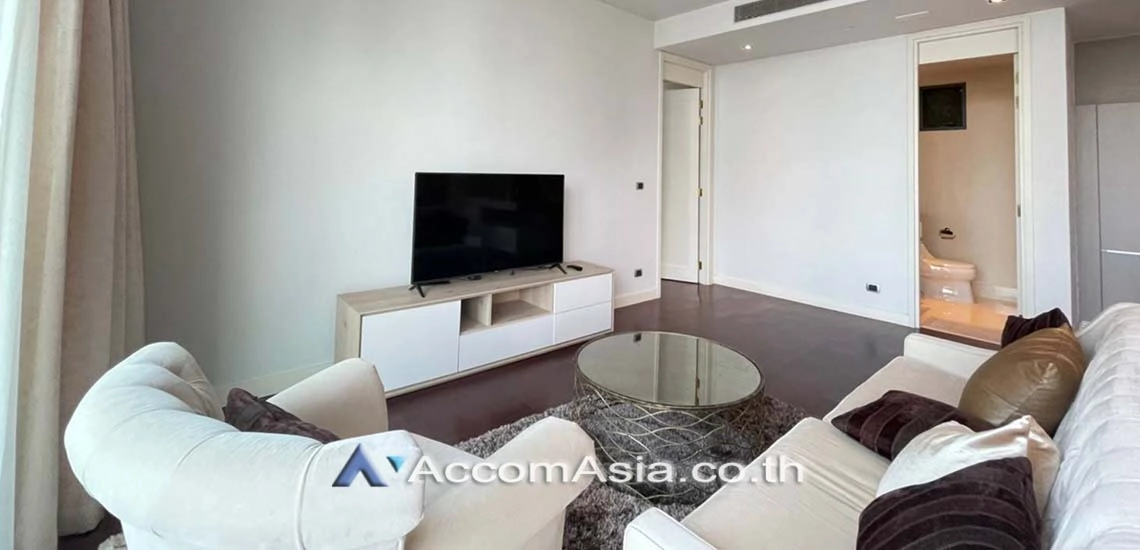 Pet friendly condominium for rent in Sukhumvit, Bangkok Code AA22790