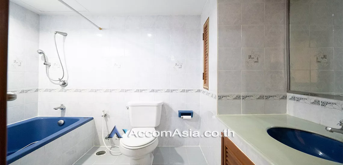 8  3 br Apartment For Rent in Sukhumvit ,Bangkok BTS Thong Lo at Spacious and Comfortable Living   AA22801