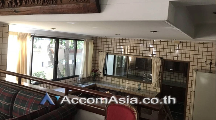 unit 4 Bedrooms  Townhouse For Rent & Sale in Sukhumvit, Bangkok  near BTS Thong Lo (AA22803)