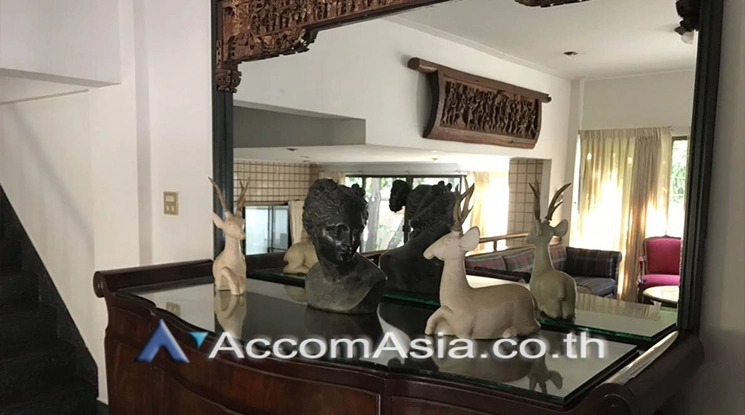 6  4 br Townhouse for rent and sale in Sukhumvit ,Bangkok BTS Thong Lo at Thonglor Garden Place AA22803