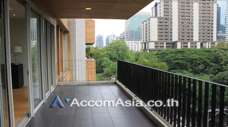 unit 3 Bedrooms  Apartment For Rent & Sale in Ploenchit, Bangkok  near BTS Chitlom (AA22810)