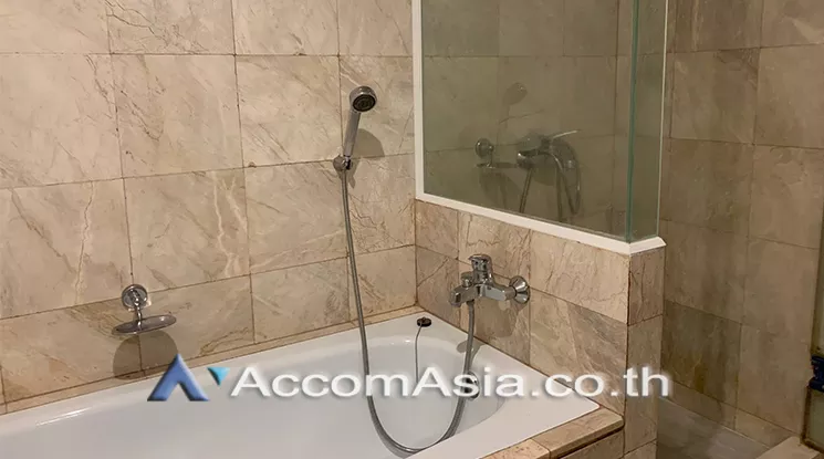 7  3 br Apartment For Rent in Sukhumvit ,Bangkok  at Simply Delightful - Convenient AA85329