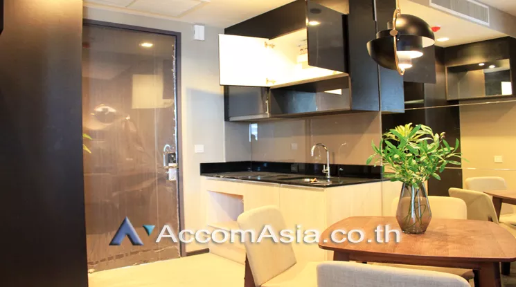 unit 1 Bedroom  Condominium For Rent & Sale in Sukhumvit, Bangkok  near BTS Asok - MRT Sukhumvit (AA22843)