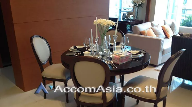 Duplex Condo |  2 Bedrooms  Condominium For Rent in Ploenchit, Bangkok  near BTS Ratchadamri (AA22851)