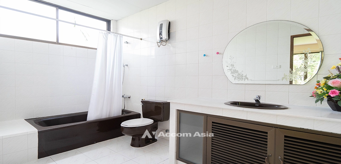18  4 br Townhouse For Rent in Sukhumvit ,Bangkok BTS Thong Lo at Thonglor Garden Place AA22854