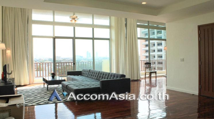 4  4 br Apartment For Rent in Silom ,Bangkok BTS Surasak at High-end Low Rise  13602