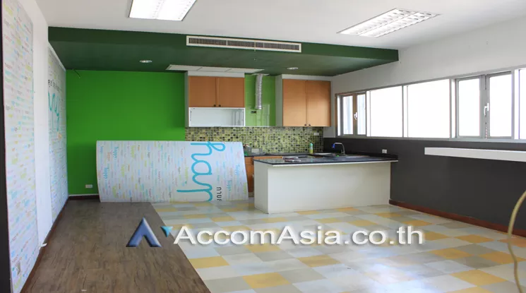 unit Office space For Rent in Sukhumvit, Bangkok  near BTS Nana (AA22857)