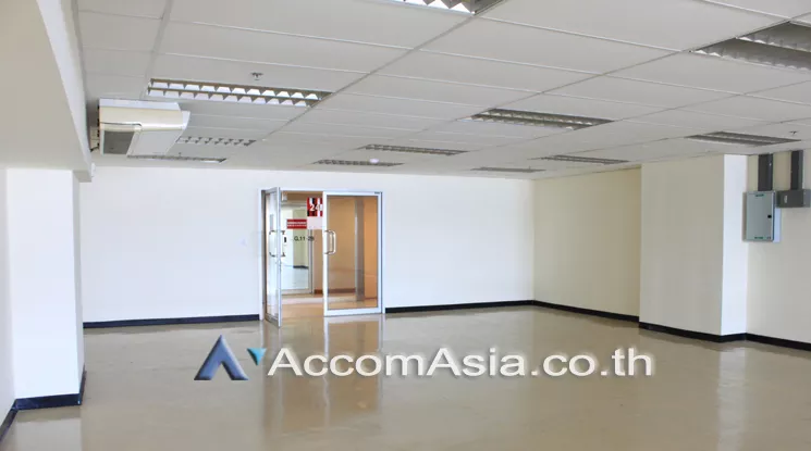 5  Studio Office Space For Rent in Sukhumvit ,Bangkok BTS Nana at The Trendy Sukhumvit 13 AA22858