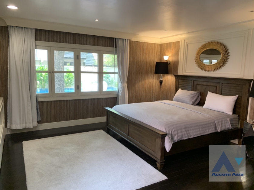9  5 br House for rent and sale in Sukhumvit ,Bangkok BTS Ekkamai AA22860
