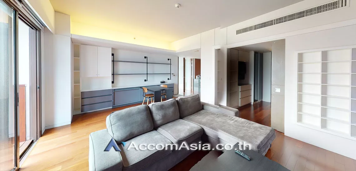 1 Bedroom  Condominium For Rent in Ploenchit, Bangkok  near BTS Ratchadamri (AA22861)