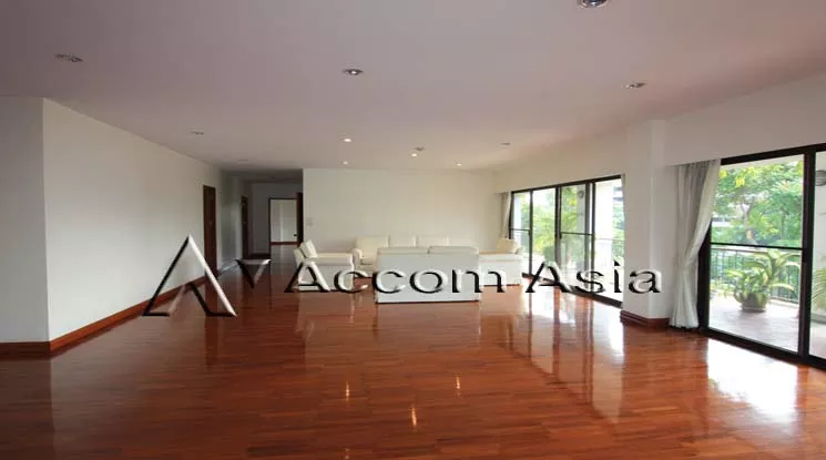 unitPenthouse, Pet friendly |  4 Bedrooms  Apartment For Rent in Sukhumvit, Bangkok  near BTS Asok - MRT Sukhumvit (13604)
