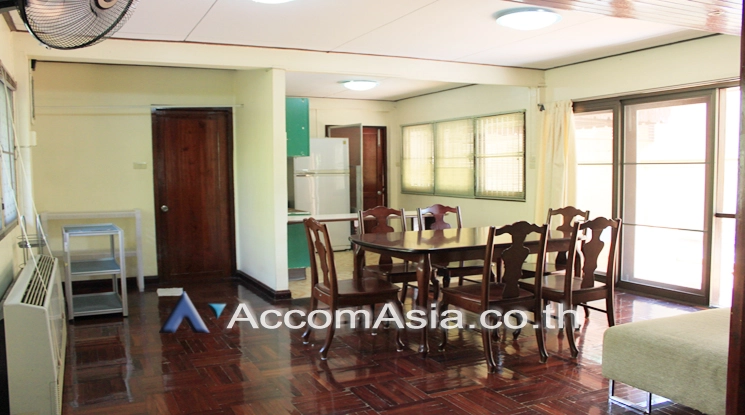 4  2 br House for rent and sale in Sukhumvit ,Bangkok BTS On Nut AA22885