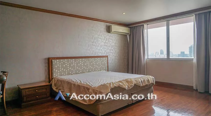 8  3 br Condominium for rent and sale in Sukhumvit ,Bangkok BTS Nana at Newton Tower AA22890
