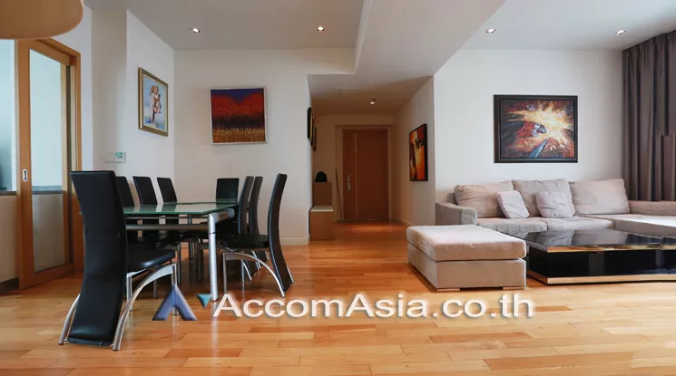  3 Bedrooms  Condominium For Rent in Sukhumvit, Bangkok  near BTS Asok - MRT Sukhumvit (AA22932)