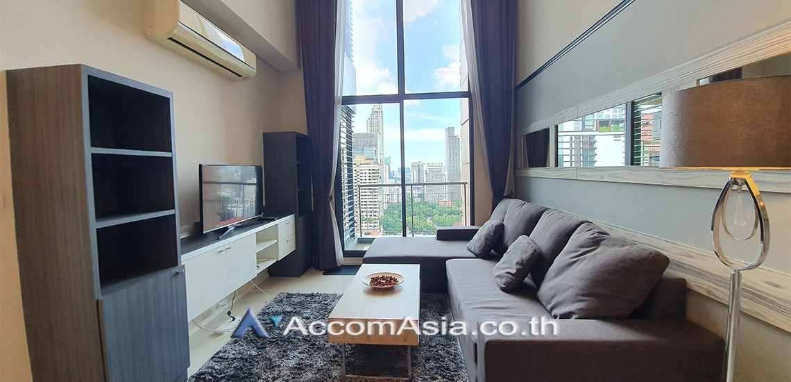 unitDouble High Ceiling, Duplex Condo |  2 Bedrooms  Condominium For Rent in Ploenchit, Bangkok  near MRT Phetchaburi - ARL Makkasan (AA22935)