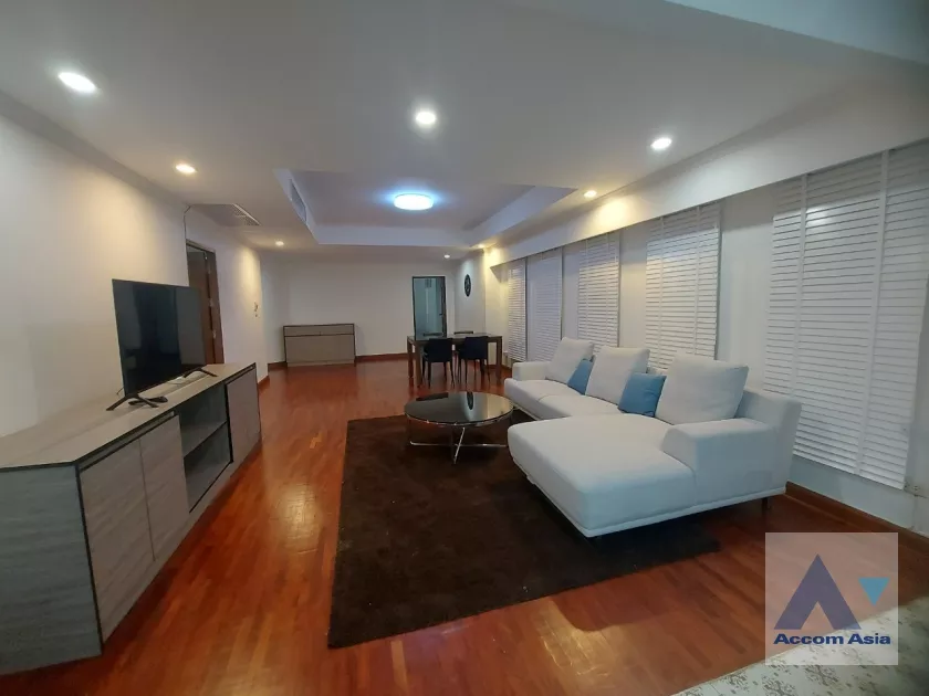unit 2 Bedrooms  Apartment For Rent in Sukhumvit, Bangkok  near BTS Thong Lo (13610)