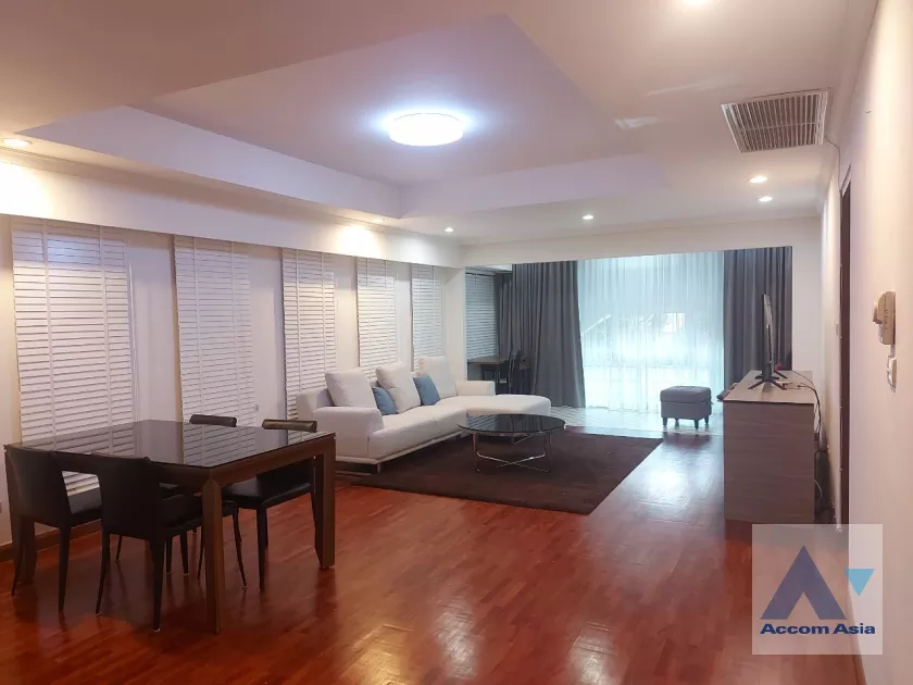 unit 2 Bedrooms  Apartment For Rent in Sukhumvit, Bangkok  near BTS Thong Lo (13610)