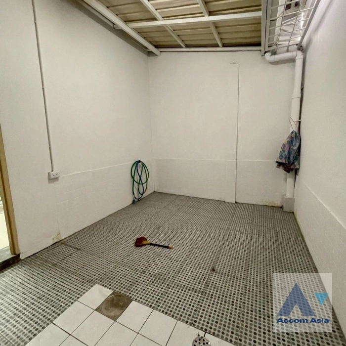 8  5 br Townhouse for rent and sale in Sukhumvit ,Bangkok BTS Asok - MRT Sukhumvit AA22936