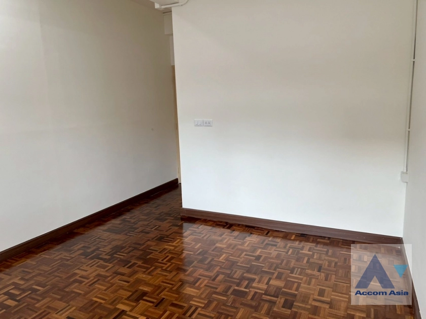 20  5 br Townhouse for rent and sale in Sukhumvit ,Bangkok BTS Asok - MRT Sukhumvit AA22936