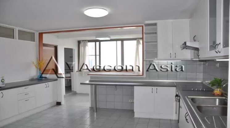 6  4 br Apartment For Rent in Sukhumvit ,Bangkok BTS Thong Lo at Perfect For Big Families 13611