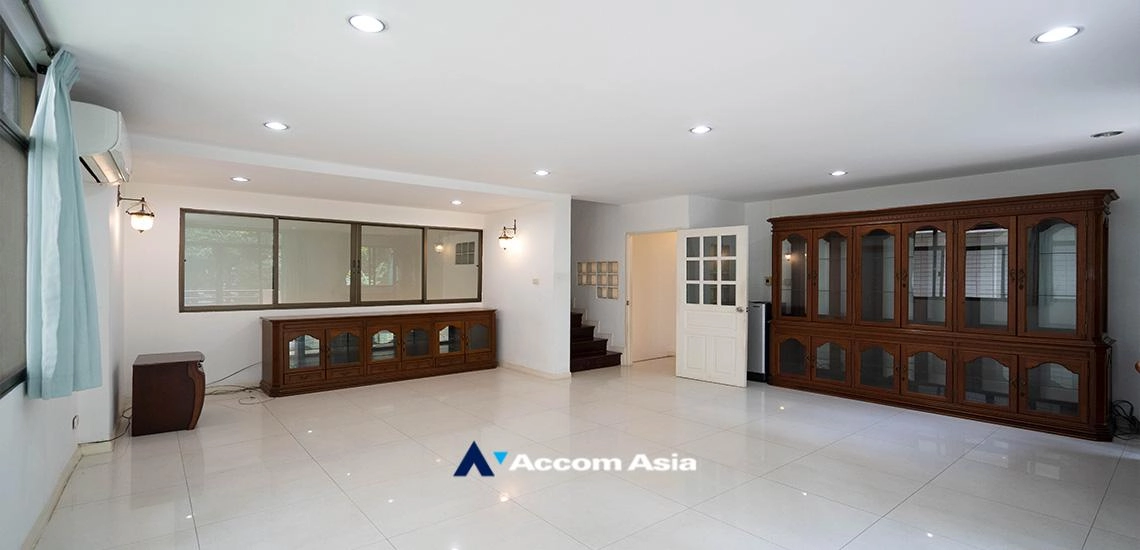 12  4 br House for rent and sale in Sukhumvit ,Bangkok BTS Phrom Phong AA22965