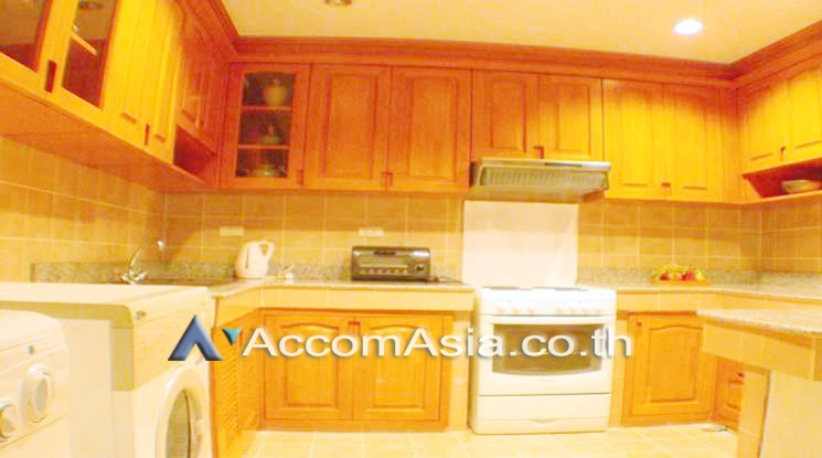 4  3 br Apartment For Rent in Silom ,Bangkok BTS Chong Nonsi at Simply Life 13614