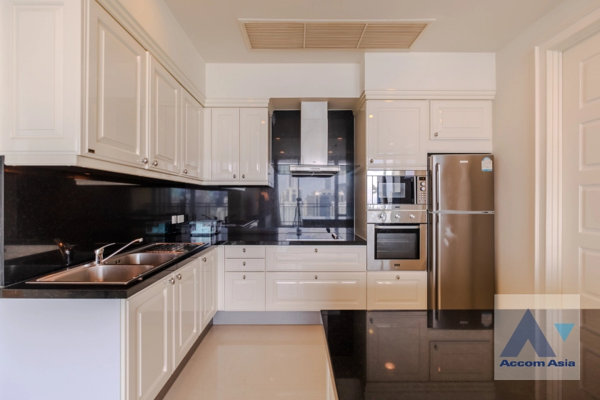 7  3 br Condominium for rent and sale in Sukhumvit ,Bangkok BTS Phrom Phong at Royce Private Residences AA22986