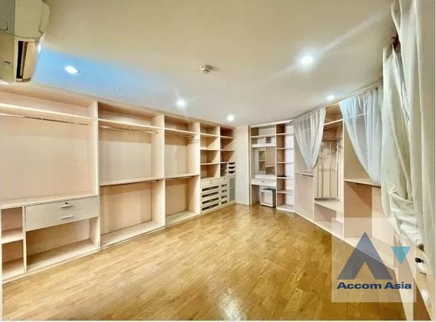 6  4 br Condominium For Rent in Sukhumvit ,Bangkok BTS Ekkamai at Tai Ping Tower AA23000