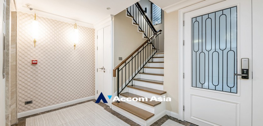 13  3 br Townhouse for rent and sale in Sukhumvit ,Bangkok BTS Thong Lo at 749 Residence AA23033