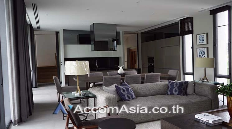 unitPrivate Swimming Pool |  4 Bedrooms  House For Rent in Sukhumvit, Bangkok  near BTS Ekkamai (AA23064)