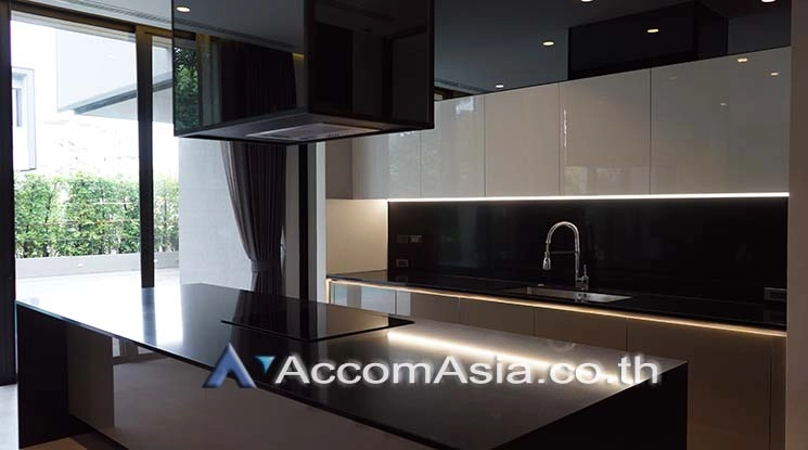 5  4 br House For Rent in Sukhumvit ,Bangkok BTS Ekkamai at Baan Ekamai AA23064
