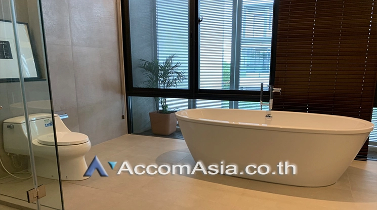 6  4 br House For Rent in Sukhumvit ,Bangkok BTS Ekkamai at Baan Ekamai AA23066