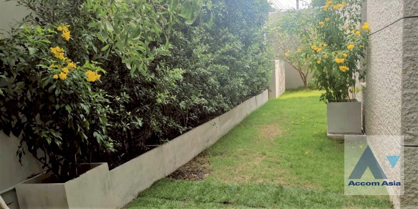 7  4 br House for rent and sale in Sukhumvit ,Bangkok BTS Ekkamai at Baan Ekamai AA23067