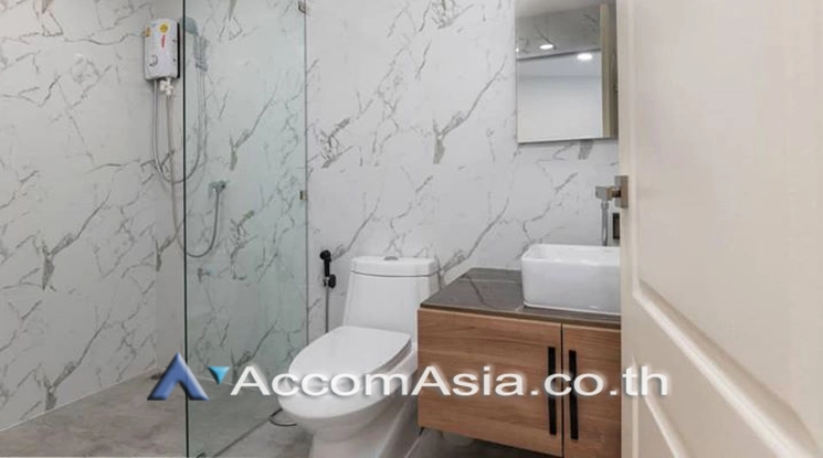 16  3 br Townhouse for rent and sale in Sukhumvit ,Bangkok BTS Asok - MRT Queen Sirikit National Convention Center AA23077