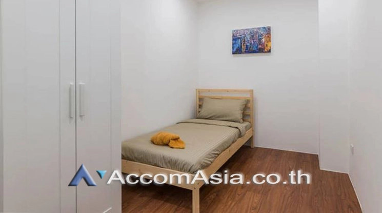5  3 br Townhouse for rent and sale in Sukhumvit ,Bangkok BTS Asok - MRT Queen Sirikit National Convention Center AA23077
