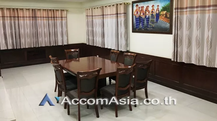 5  6 br House For Sale in Pattanakarn ,Bangkok ARL Hua Mak AA23079