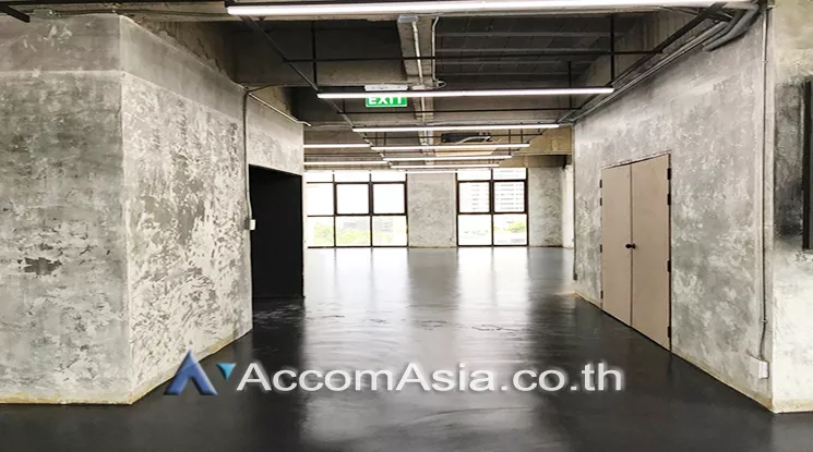  Office space For Rent in Sukhumvit, Bangkok  near BTS Phrom Phong (AA23083)