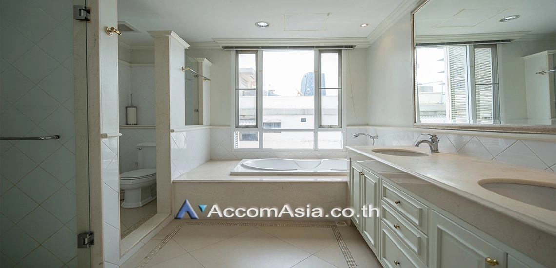 6  3 br Apartment For Rent in Sathorn ,Bangkok MRT Lumphini at Amazing residential AA23092
