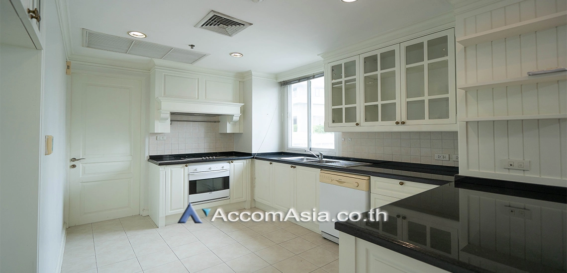 5  3 br Apartment For Rent in Sathorn ,Bangkok MRT Lumphini at Amazing residential AA23092