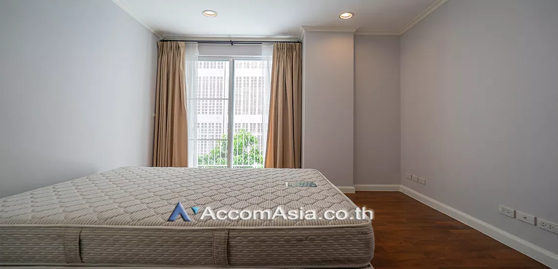 7  2 br Apartment For Rent in Sathorn ,Bangkok MRT Lumphini at Amazing residential AA23097