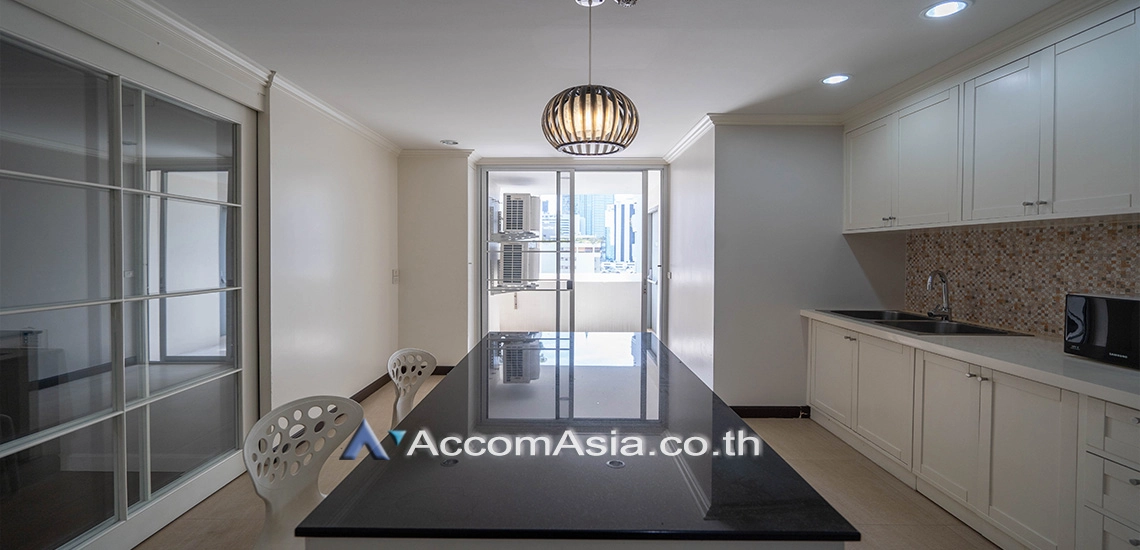 5  3 br Condominium for rent and sale in Sukhumvit ,Bangkok BTS Nana at Newton Tower AA23104