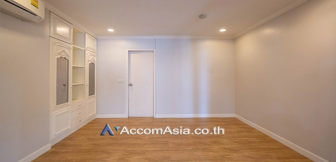 9  3 br Condominium for rent and sale in Sukhumvit ,Bangkok BTS Nana at Newton Tower AA23104
