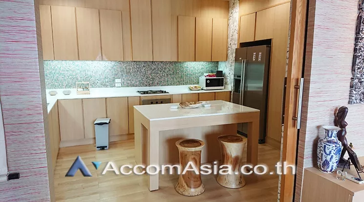 4  2 br Condominium For Rent in Sukhumvit ,Bangkok BTS Asok - MRT Sukhumvit at CitiSmart Sukhumvit 18 AA23107